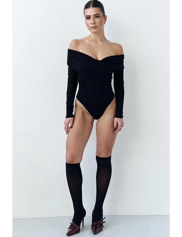 Боди с драпировкой на запах