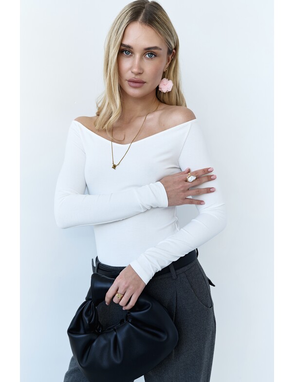 Лонгслив с открытыми плечами