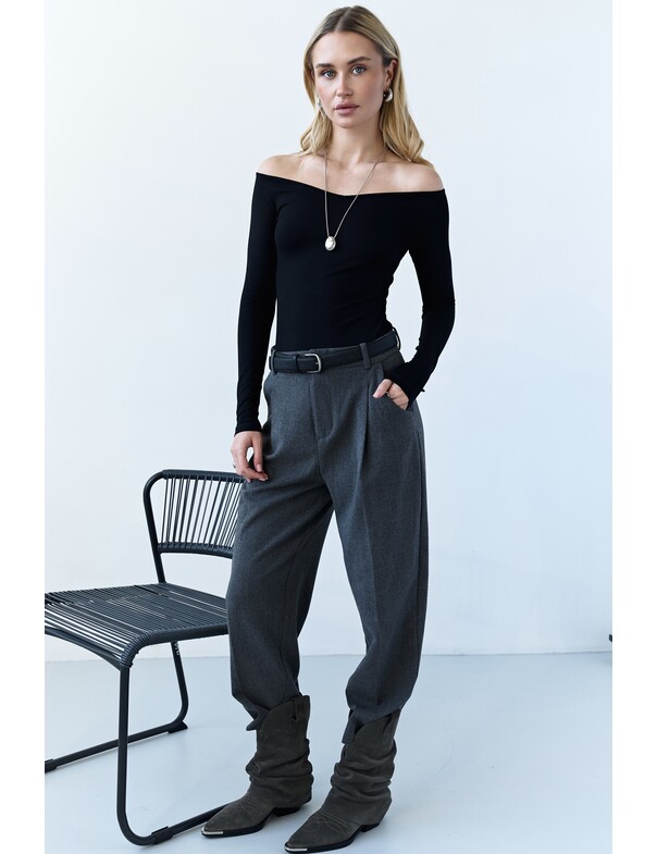 Лонгслів з відкритими плечима