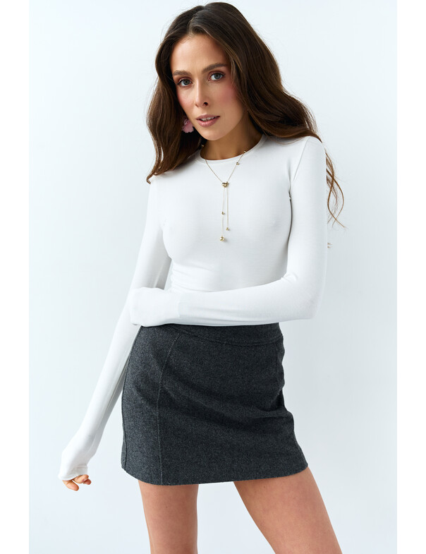 Женский лонгслив приталенный из вискозы