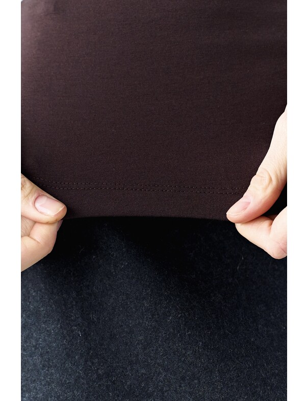 Лонгслив вискоза с вырезом на пальчик