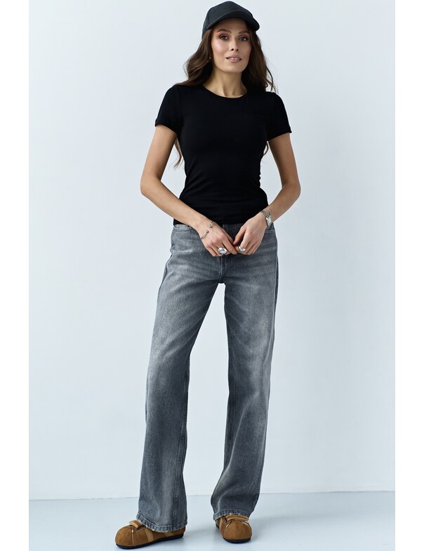 Жіноча приталена футболка колір білий 0