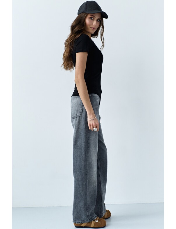 Жіноча приталена футболка колір білий 0