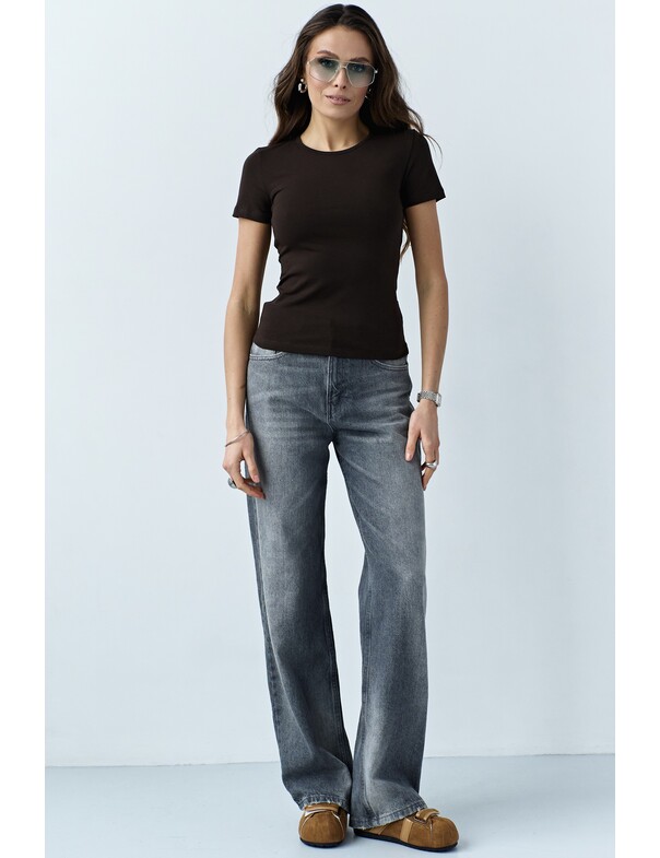 Женская приталенная футболка