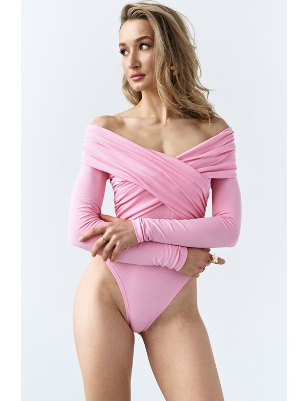 Боді з драпіровкою на запах