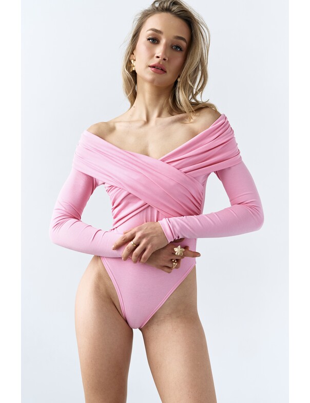 Боді з драпіровкою на запах