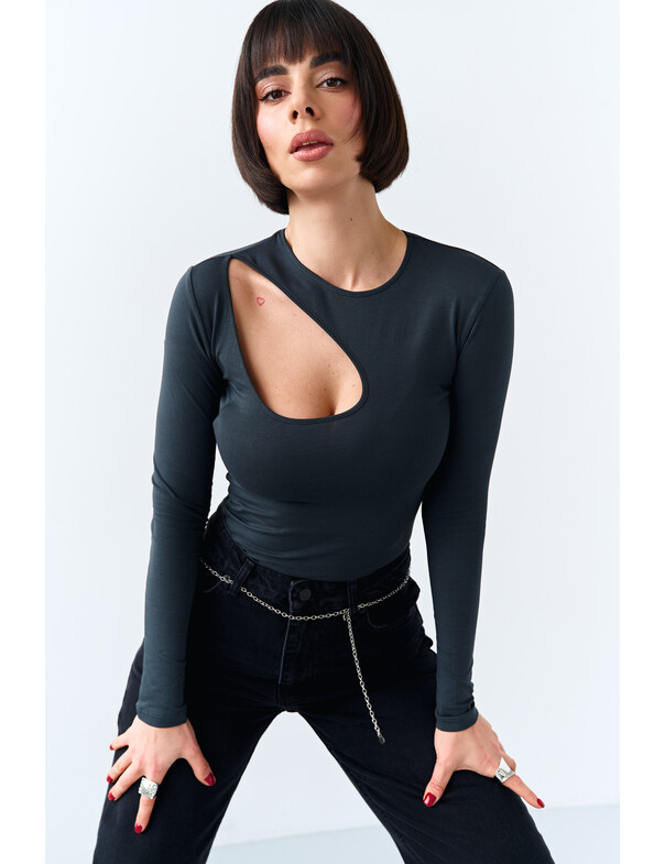 Лонгслів з асиметричним вирізом