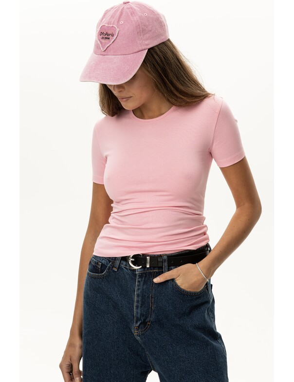 Женская приталенная футболка