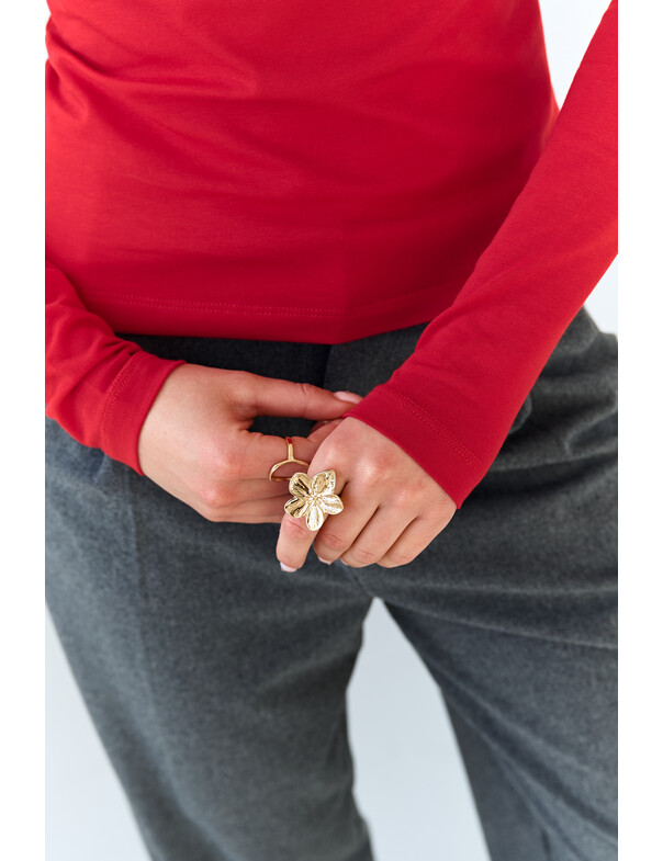 Лонгслів з кільцями