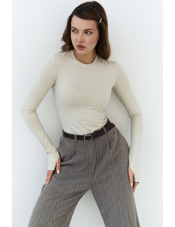 Лонгслів віскоза з вирізом на пальчик