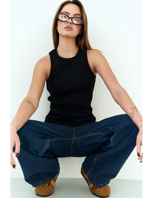 Жіноча майка класична із щільного рубчика колір чорний 11