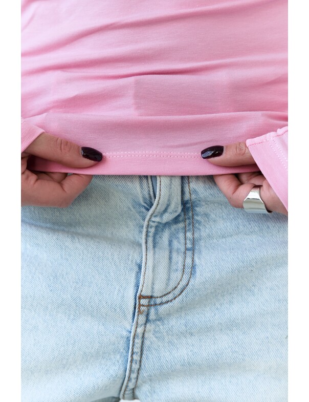 Лонгслив со сборкой на плечо