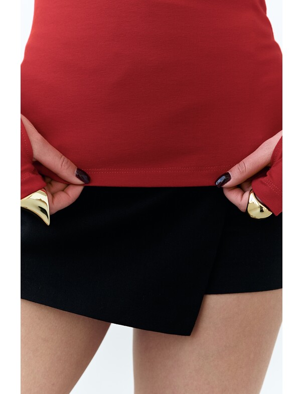 Лонгслив вискоза с вырезом на пальчик