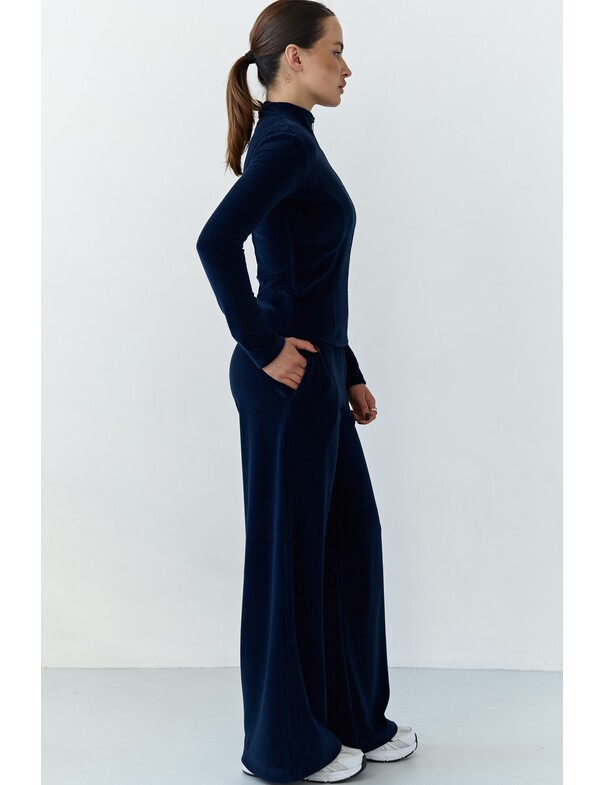 Світшот приталений з велюру