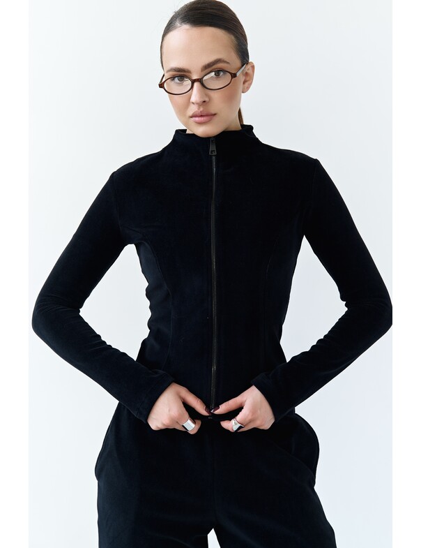 Свитшот приталенный из велюра