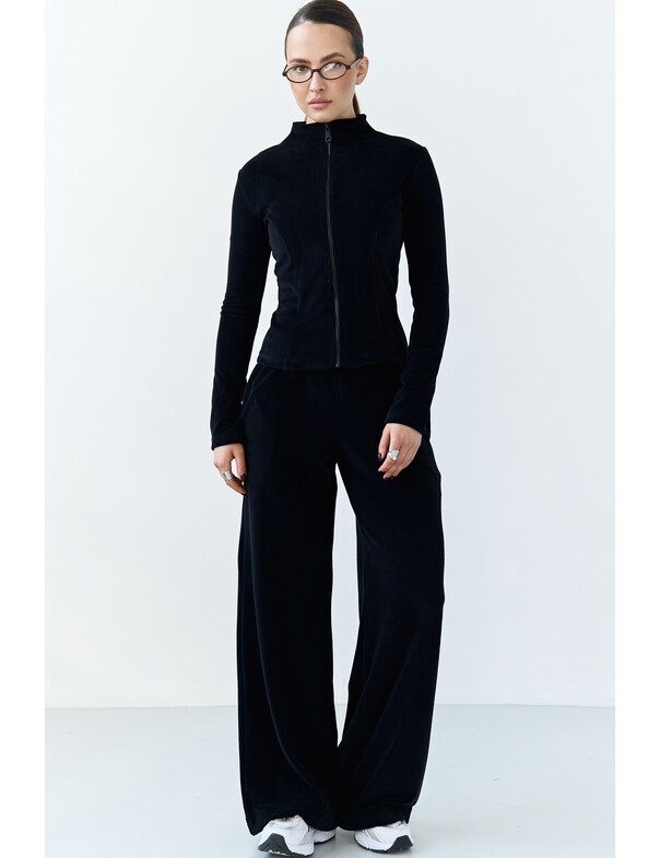 Штани прямого крою з велюру