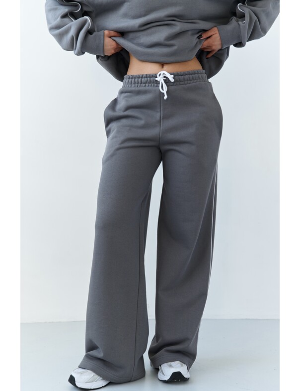 Штаны с кантом из плотного хлопка