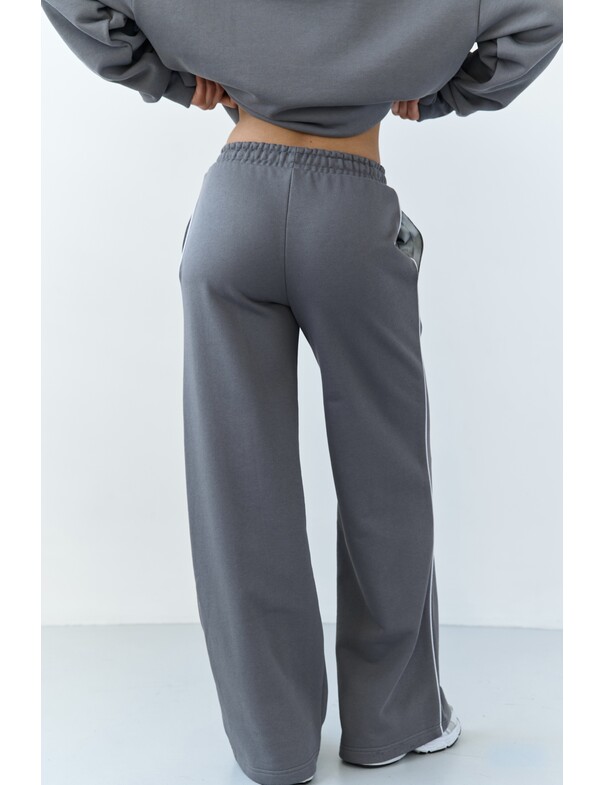 Штаны с кантом из плотного хлопка