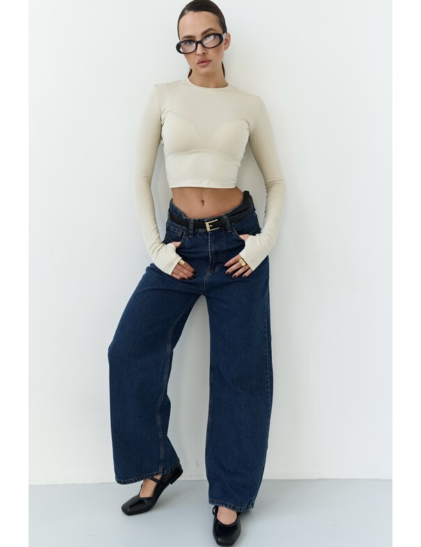 Лонгслив топ с вырезом на пальчик