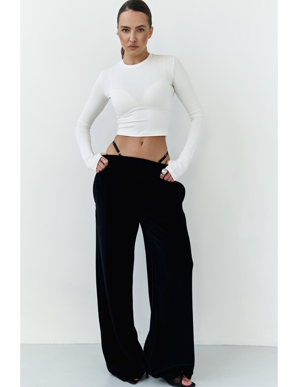 Лонгслив топ с вырезом на пальчик