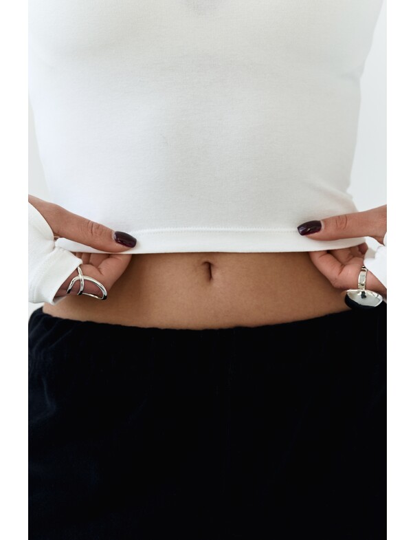 Лонгслів топ з вирізом на пальчик