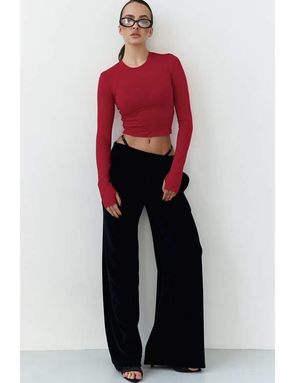 Лонгслив топ с вырезом на пальчик