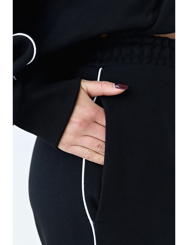 Штаны с кантом из плотного хлопка