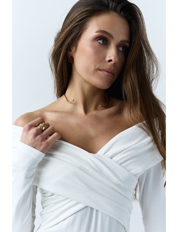 Боди с драпировкой на запах