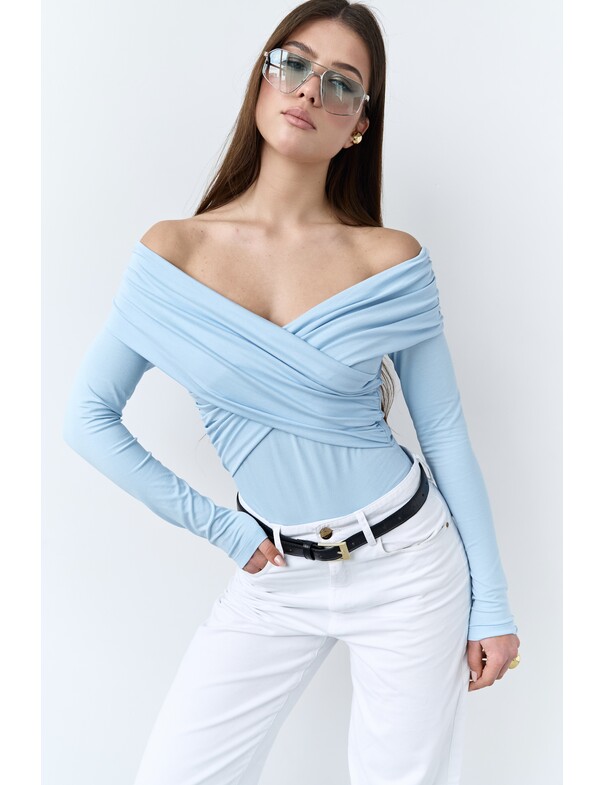 Боди с драпировкой на запах