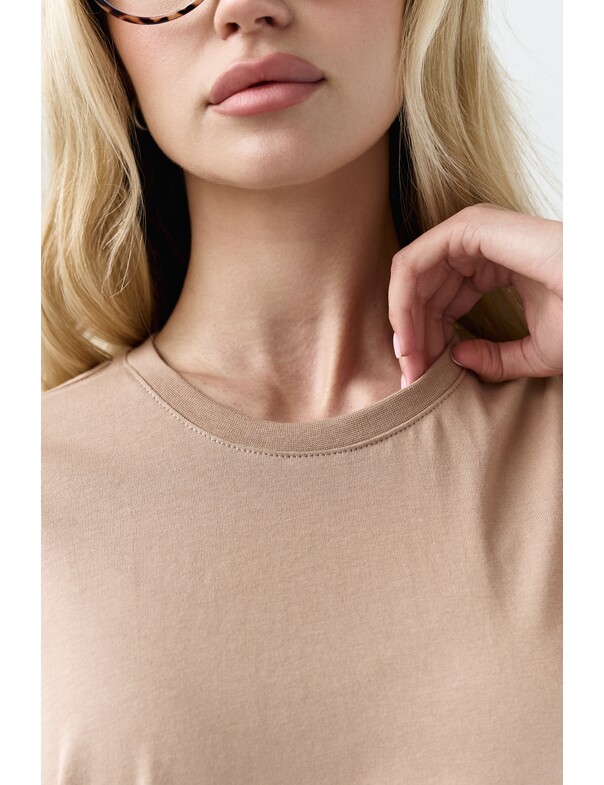 Жіноча футболка коттон колір чорний 1