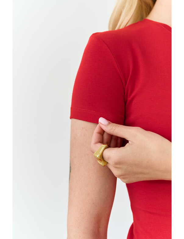 Футболка слім