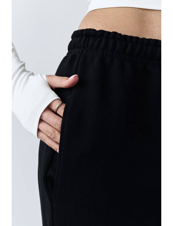 Джогеры оверсайз из плотного хлопка