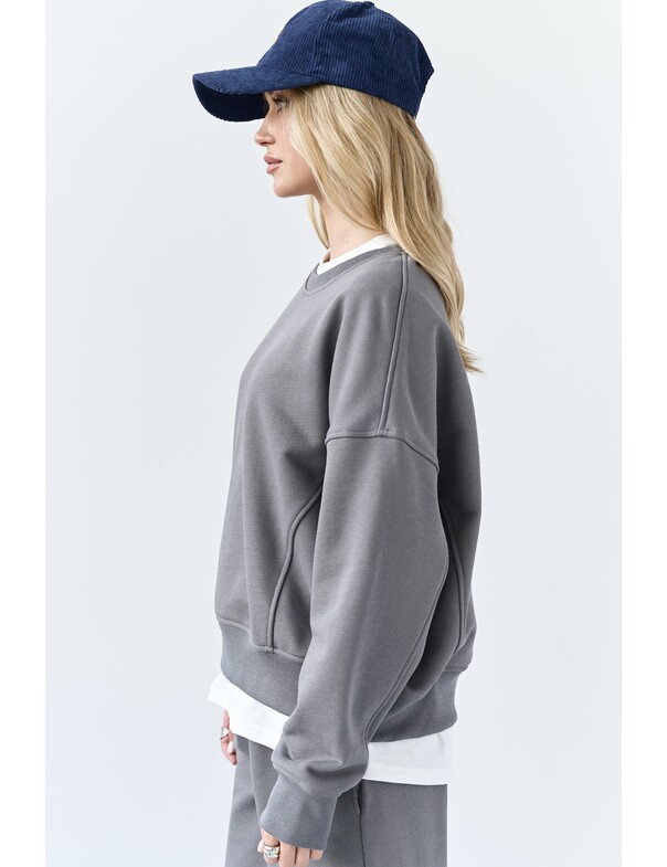 Свитшот оверсайз из плотного хлопка