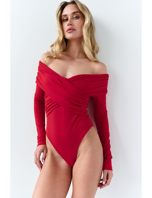 Боді з драпіровкою на запах