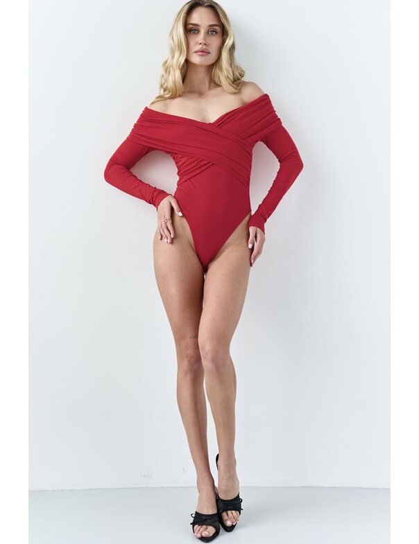 Боді з драпіровкою на запах