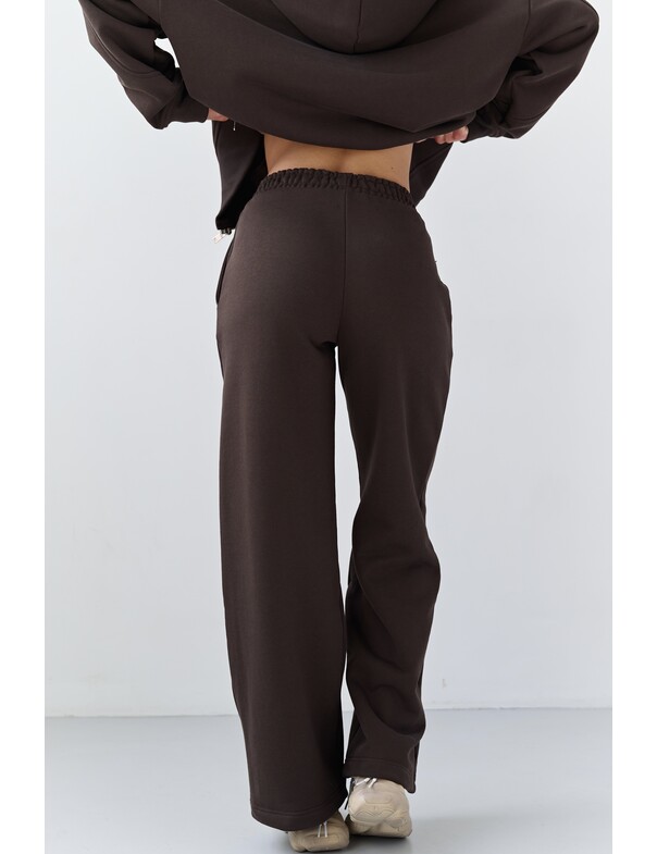 Штаны на стяжках из плотного хлопка