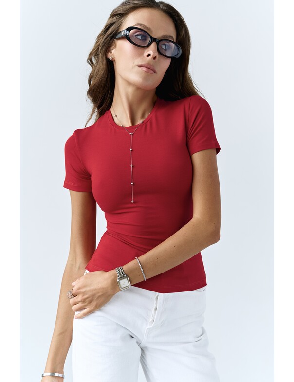 Футболка скіні