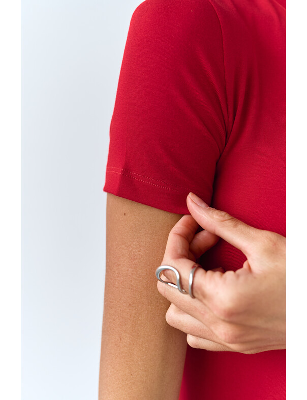 Футболка скинни