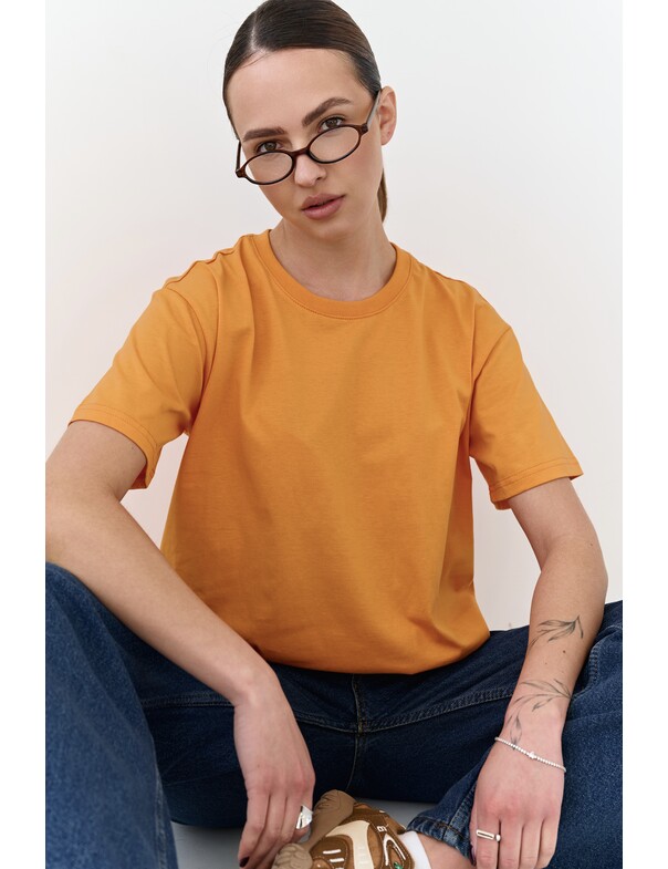 Жіноча футболка коттон колір чорний 1