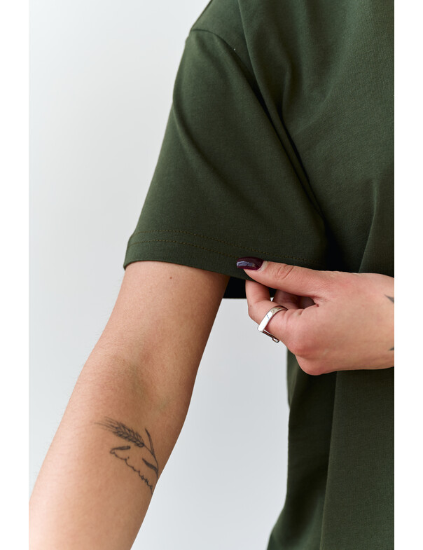 Жіноча футболка коттон колір чорний 1