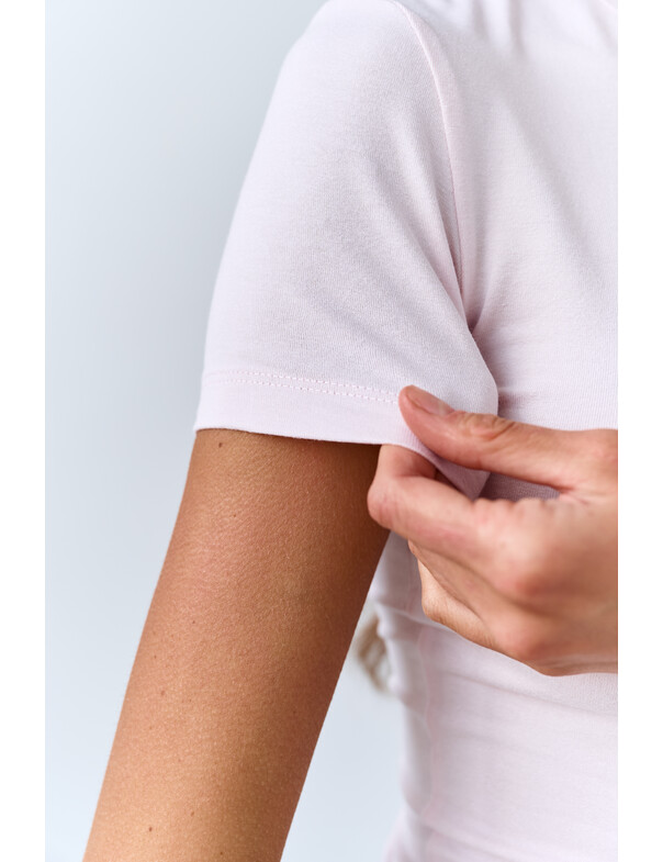 Футболка скіні