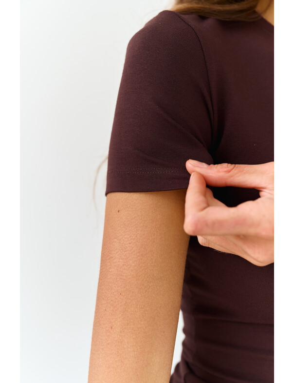 Футболка скинни