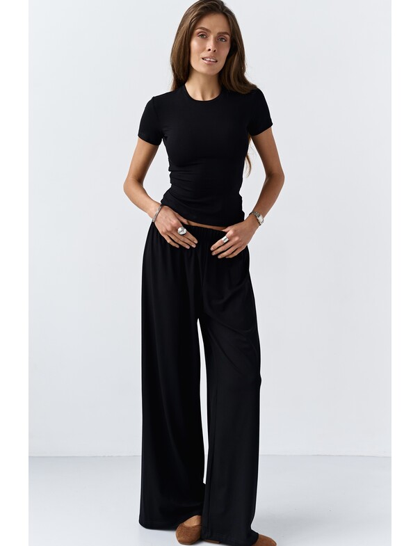 Футболка скинни