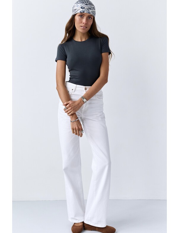 Футболка слім