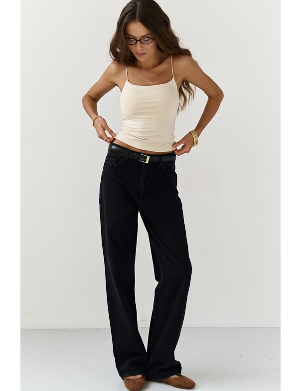 Жіноча майка на тонких бретелях 0