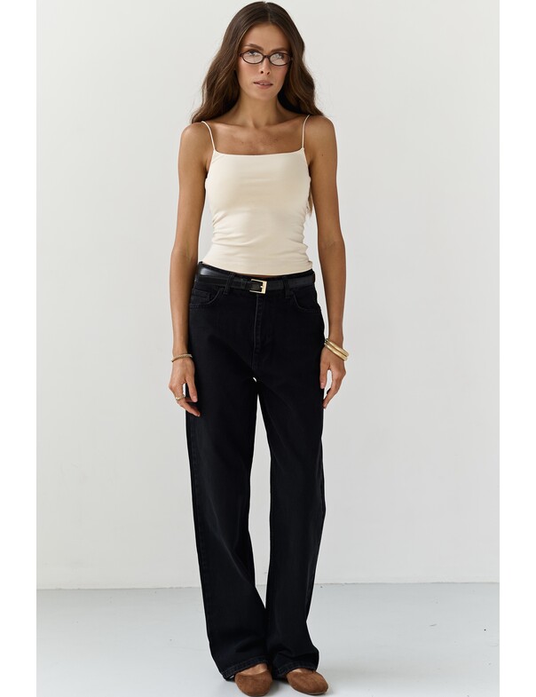 Жіноча майка на тонких бретелях 0