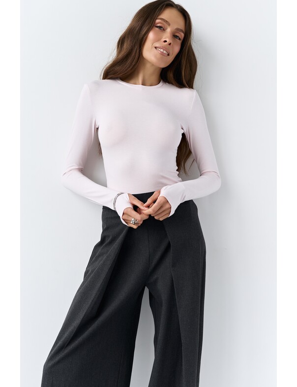 Лонгслів віскоза з вирізом на пальчик