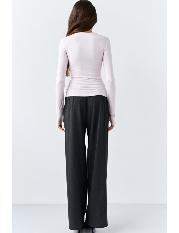 Лонгслів віскоза з вирізом на пальчик