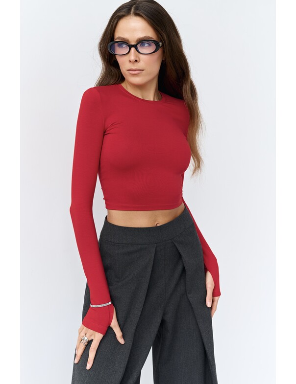 Лонгслив топ с вырезом на пальчик