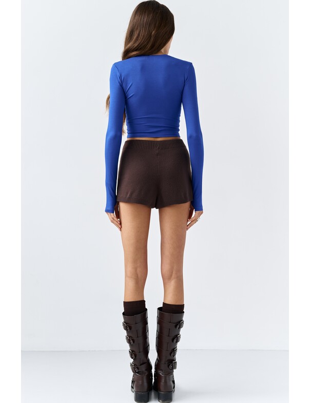 Лонгслив топ с вырезом на пальчик